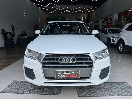 AUDI Q3 1.4 TFSI AMBIENTE FLEX 4P S TRONIC AUDI Q3 1.4 TFSI AMBIENTE FLEX 4P S TRONIC